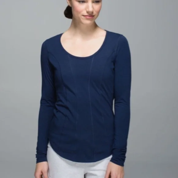 Lululemon Between The Lines Long Sleeve Deep Navy - Picture 2 of 8